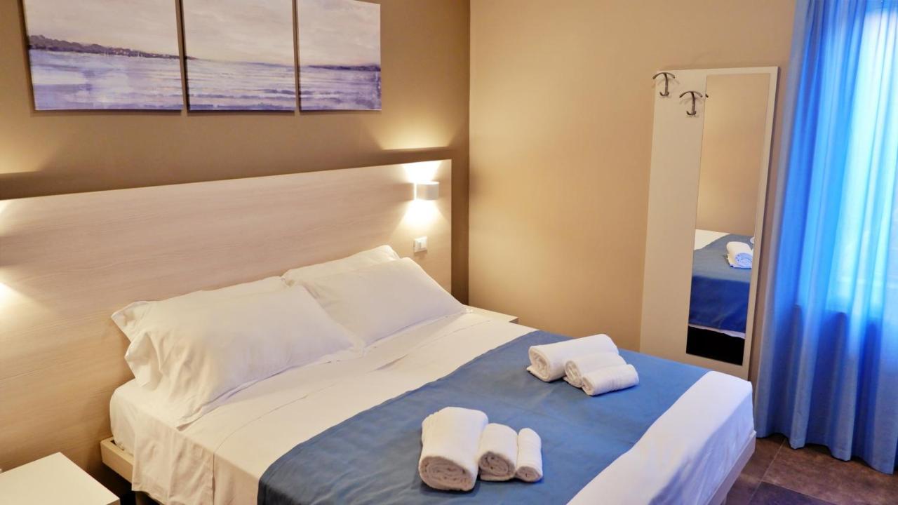 إمبيريا Pianomare Riviera Apartments And Rooms المظهر الخارجي الصورة