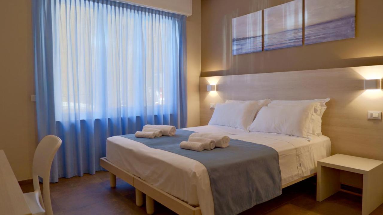إمبيريا Pianomare Riviera Apartments And Rooms المظهر الخارجي الصورة