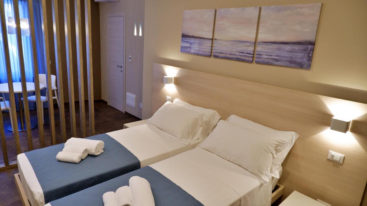 إمبيريا Pianomare Riviera Apartments And Rooms المظهر الخارجي الصورة