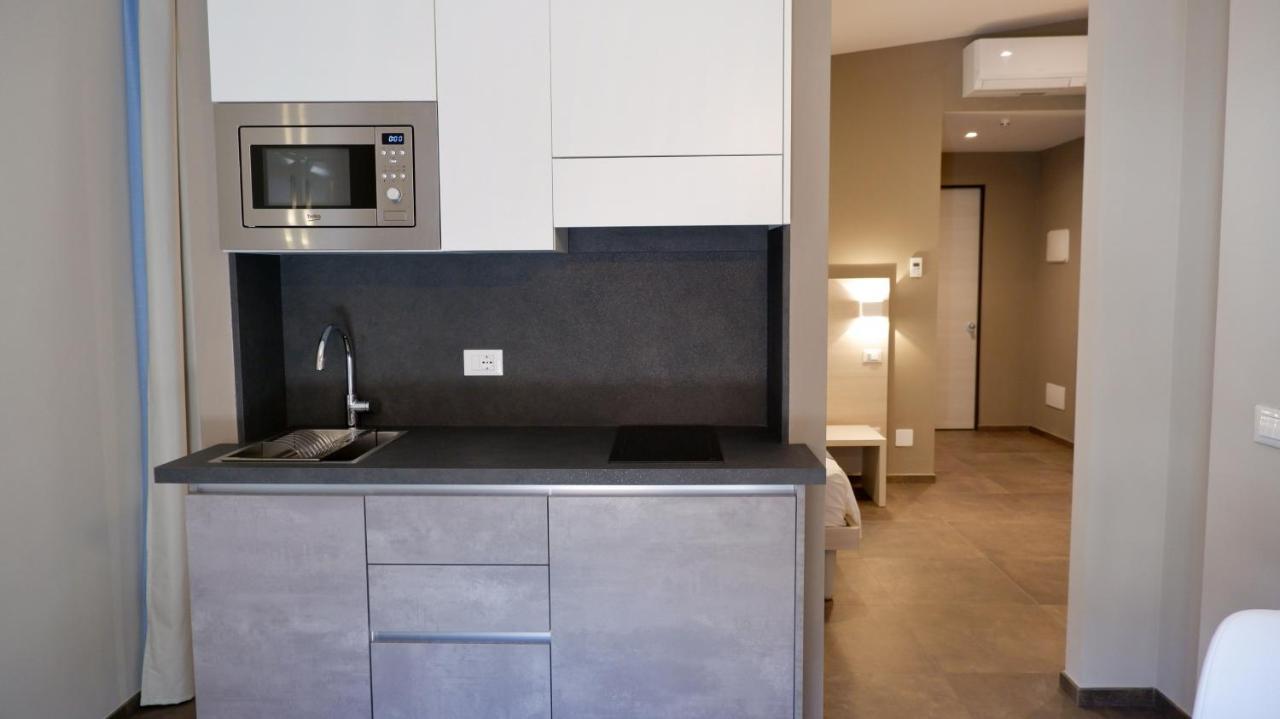 إمبيريا Pianomare Riviera Apartments And Rooms المظهر الخارجي الصورة