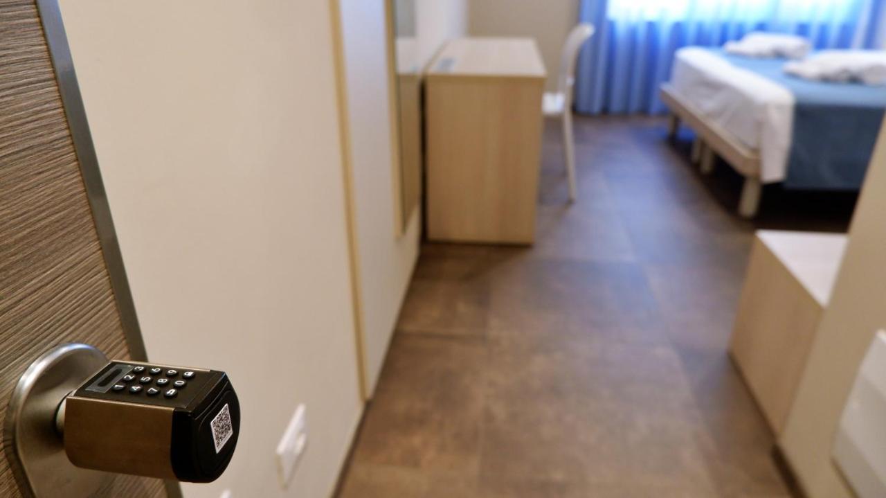 إمبيريا Pianomare Riviera Apartments And Rooms المظهر الخارجي الصورة