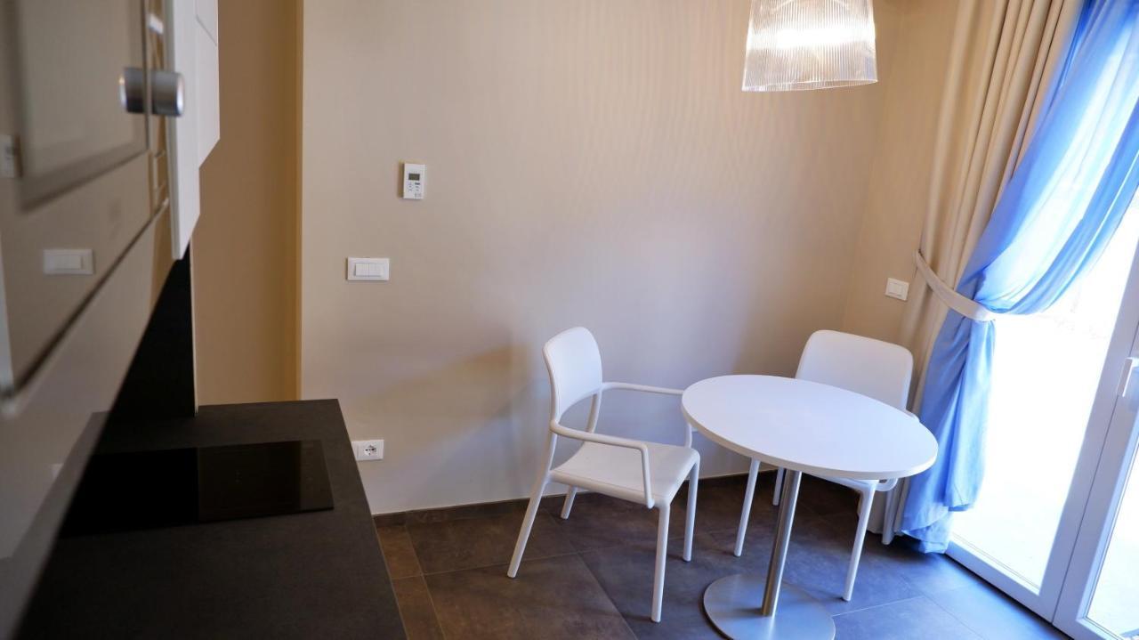 إمبيريا Pianomare Riviera Apartments And Rooms المظهر الخارجي الصورة