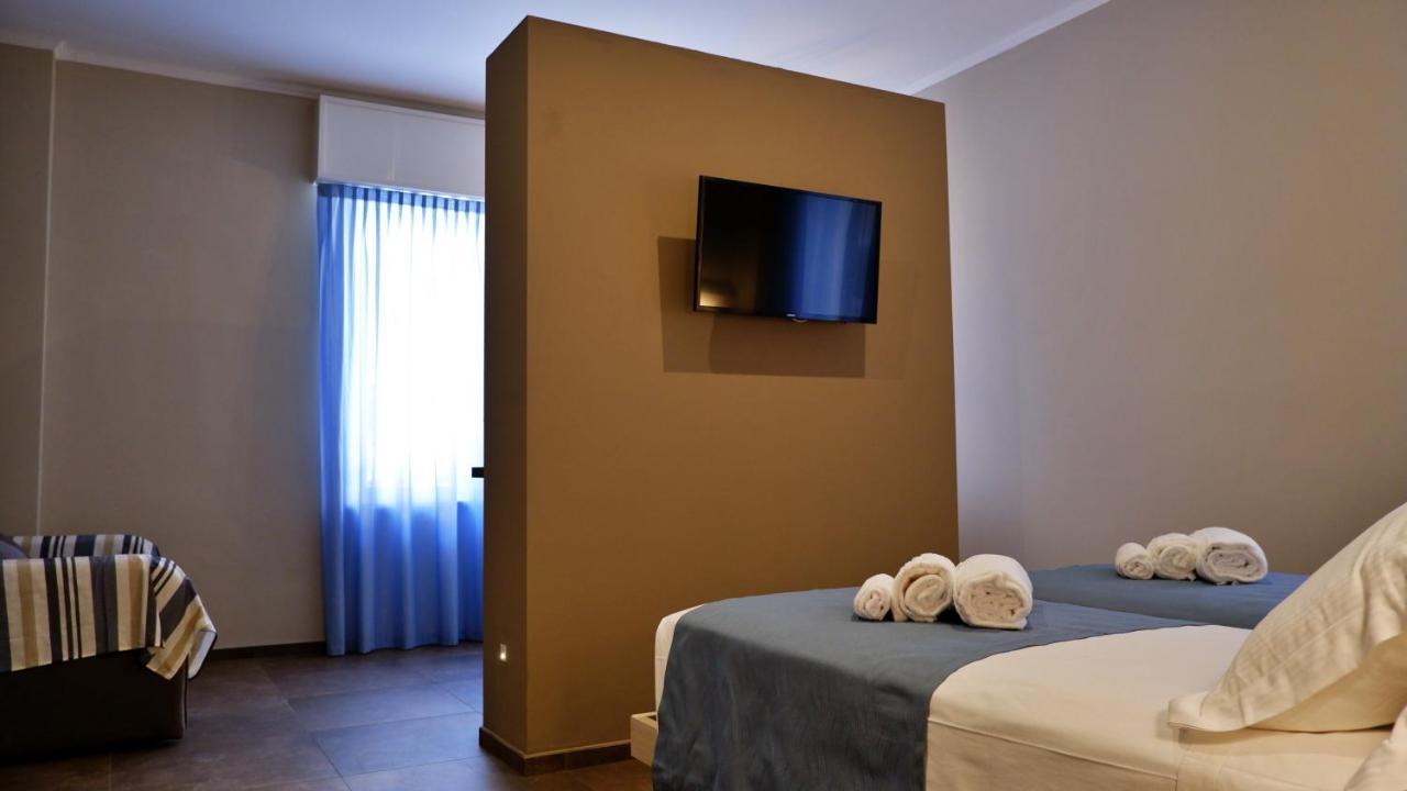 إمبيريا Pianomare Riviera Apartments And Rooms المظهر الخارجي الصورة