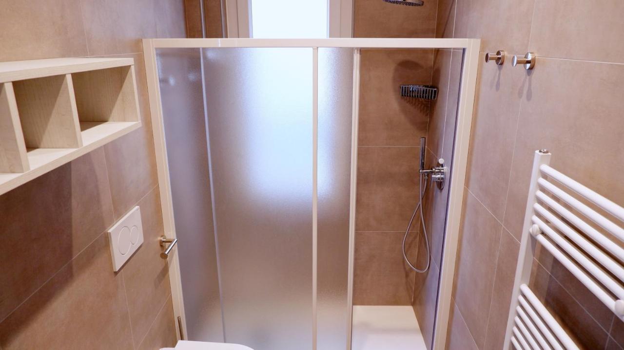 إمبيريا Pianomare Riviera Apartments And Rooms المظهر الخارجي الصورة